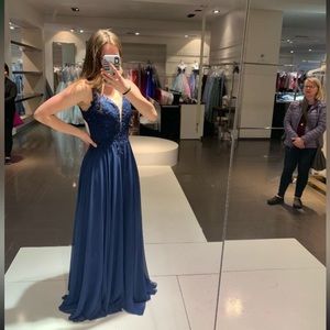 blue prom dress